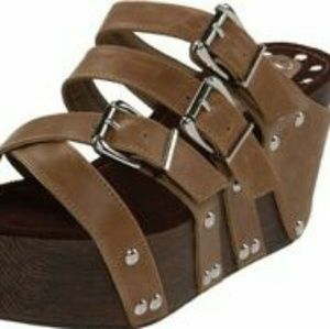 Women's wedge sandals