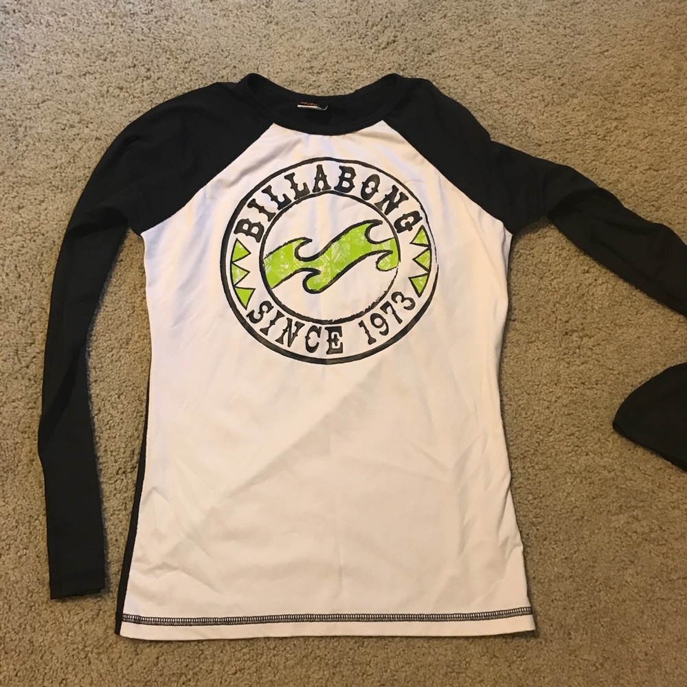 Billabong rash guard