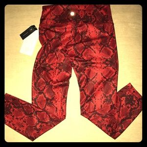 RARE Lululemon size 6 red snake leggings NWT