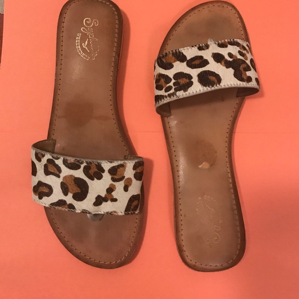 Leopard print women's sandals