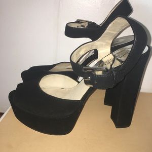 Michael Kors London heels size 8.5