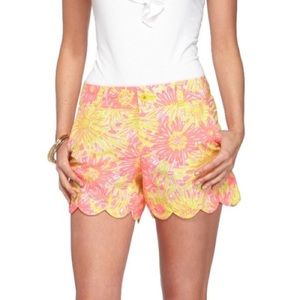 Lilly Pulitzer NWOT Buttercup short 🛍