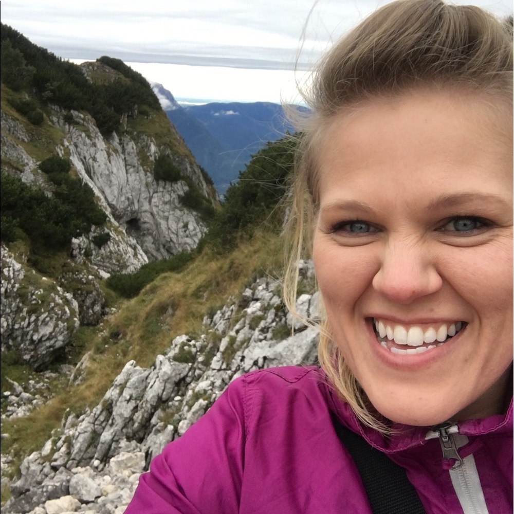 Meet your Posher, Michelle