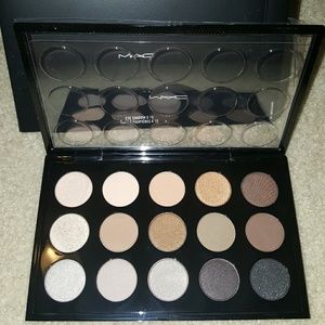 MAC " Nordstrom Now" Palette