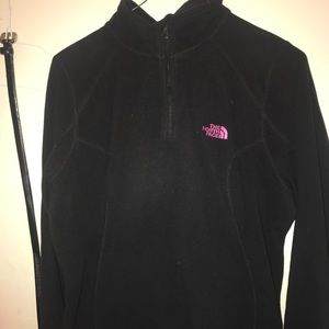 North Face Quarter Zip Pullover