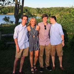 Meet your Posher, Pat