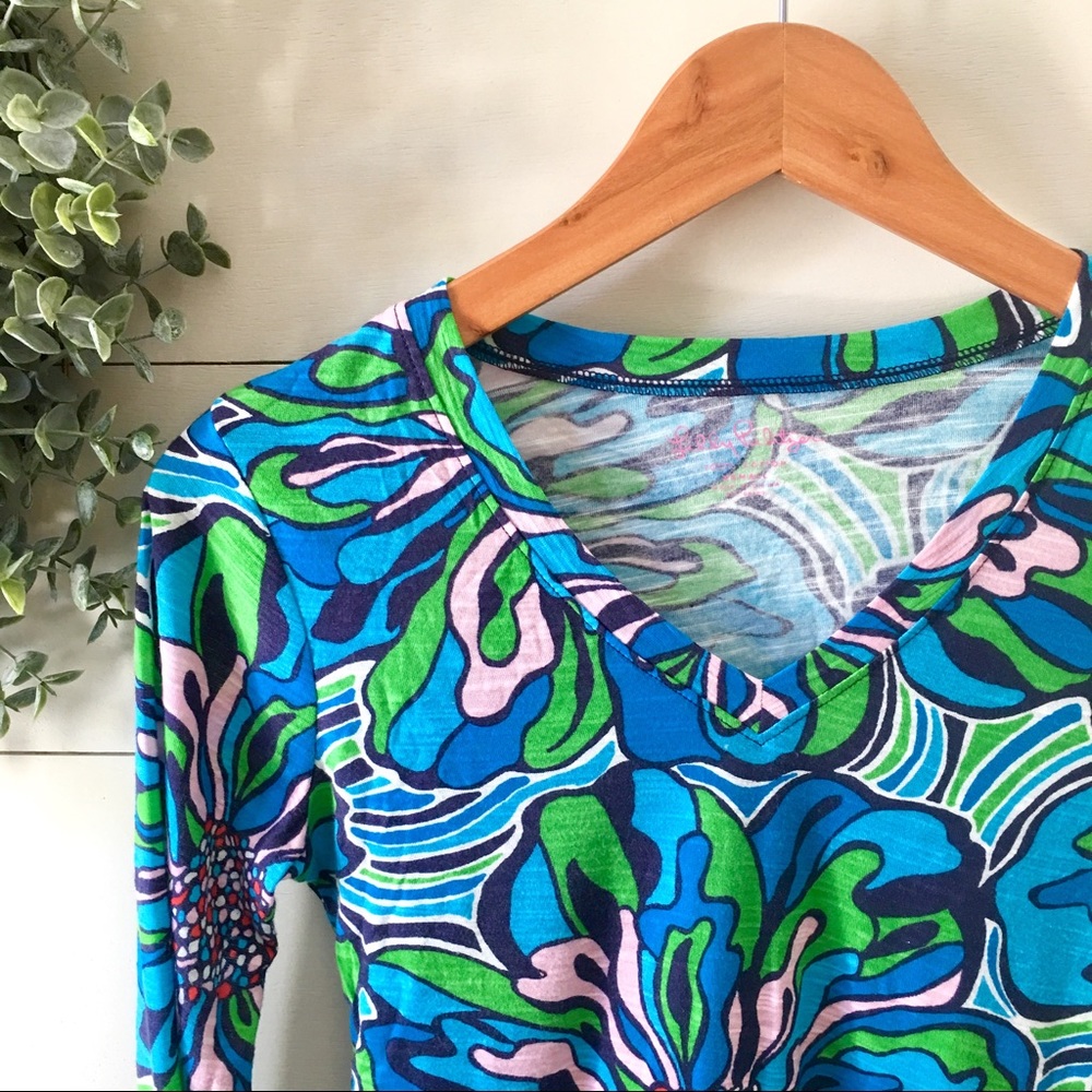 Lilly Pulitzer Long Sleeve V-neck Shirt