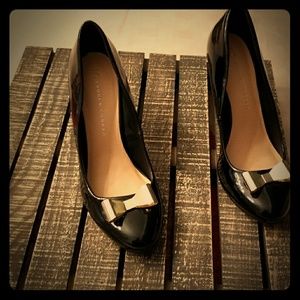 LC Lauren Conrad Black Patent Pumps