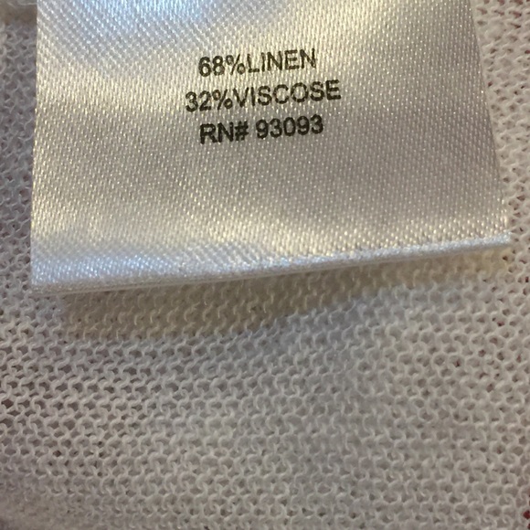 NEW Tyler Boe Coral & Ivory Top - Picture 5 of 5