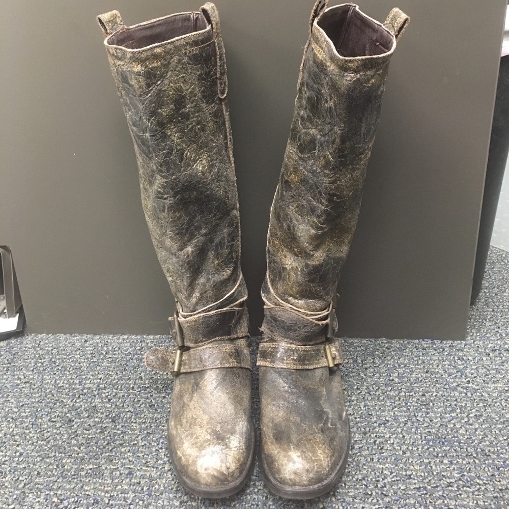 Steve Madden distressed brown moto boots size 7.5