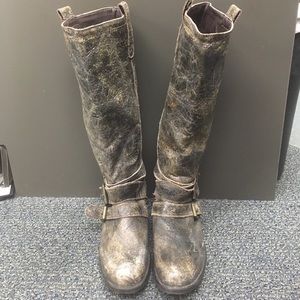 Steve Madden distressed brown moto boots size 7.5