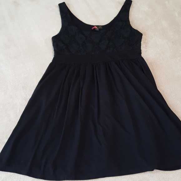 "21" Skater Dress. Lace Top. Lined. Jrs Lg - Picture 3 of 8