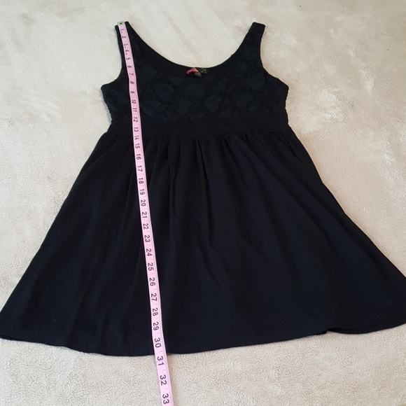 "21" Skater Dress. Lace Top. Lined. Jrs Lg - Picture 5 of 8