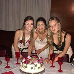 Meet your Posher, Emma