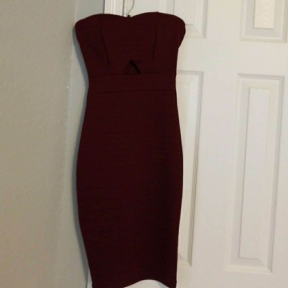 Windsor burgundy strapless dress