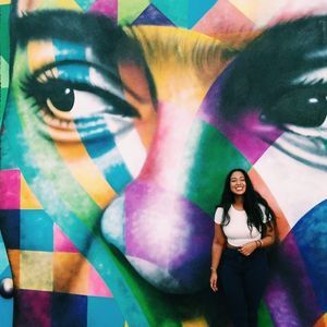 Meet your Posher, Laura