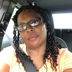 Meet your Posher, Karen