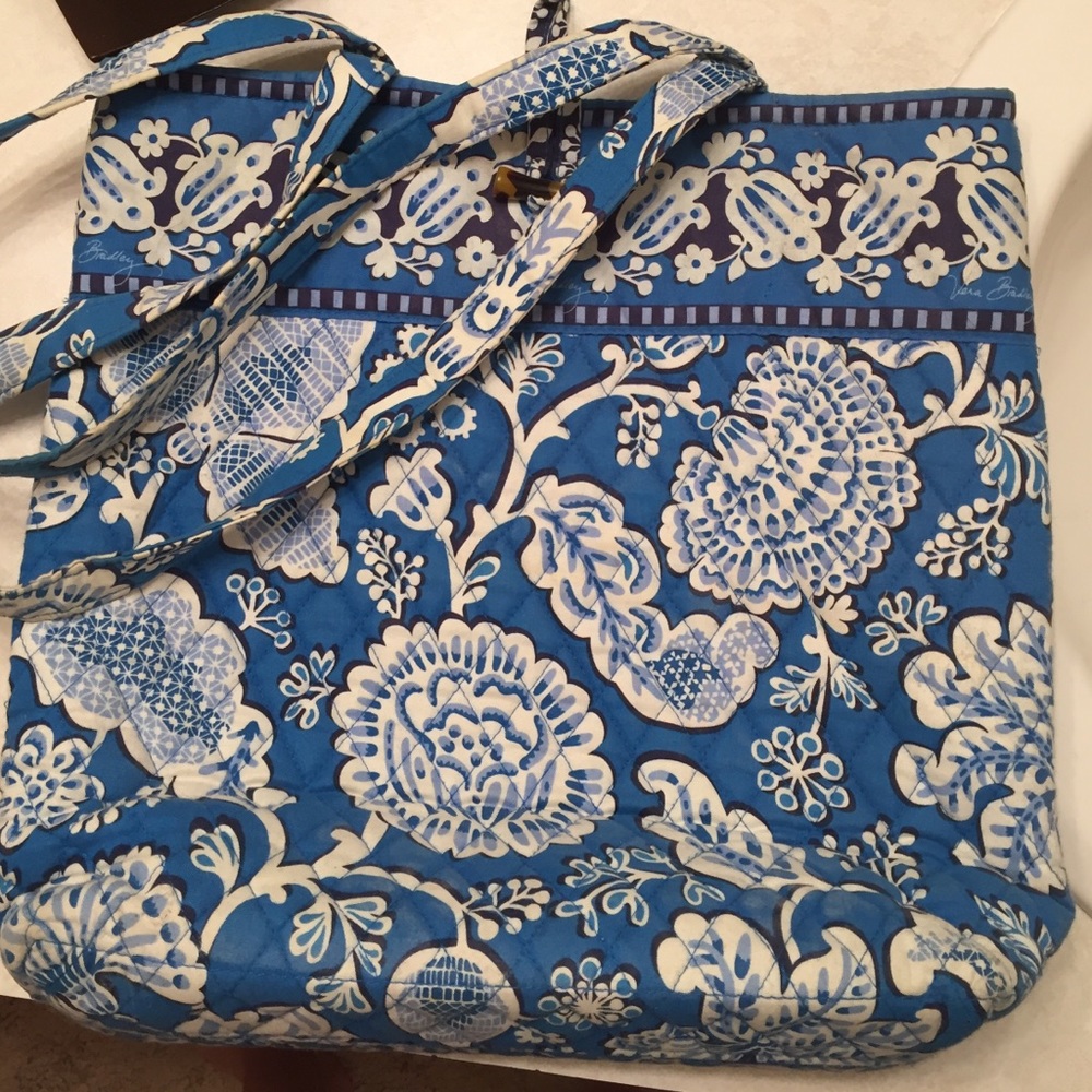 Vera Bradley tore