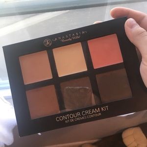 Anastasia Cream Contour- Medium