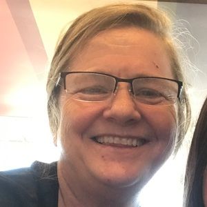Meet your Posher, Carol