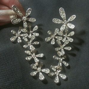 $12 blingy leaf fashion dangles
