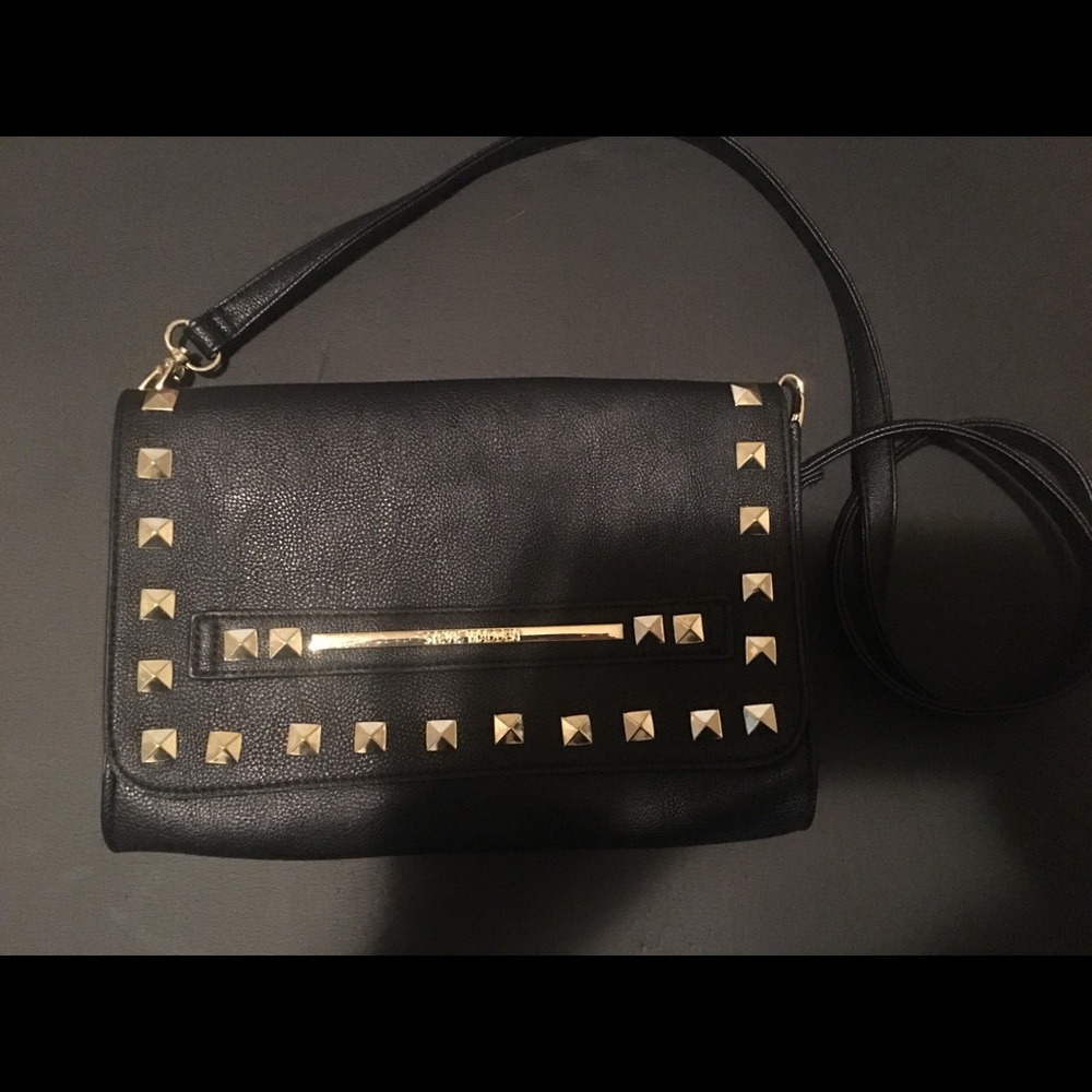 🌙SOLD⭐️ Steve Madden gold stud Crossbody Bag. - Picture 1 of 4