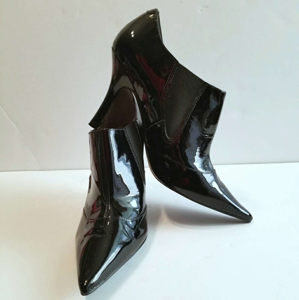 Guess by Marciano Ankle Booties Black Patent 8M - Picture 3 of 6