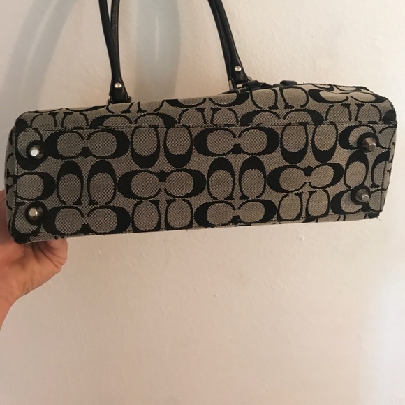 Coach Purse - Picture 4 of 5