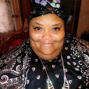 Meet your Posher, Thelma