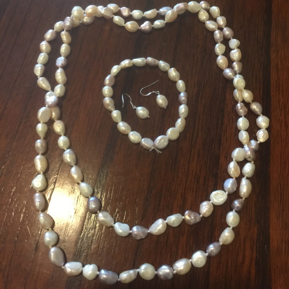 Complete New Beautiful Set Of Multi Color Pearls - image 1