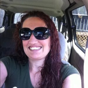 Meet your Posher, Theresa