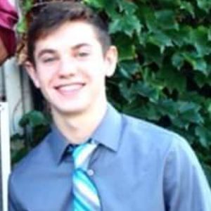 Meet your Posher, Tade