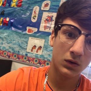 Meet your Posher, Frankie