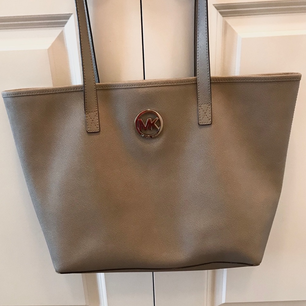 Michael Kors Shoulder Bag