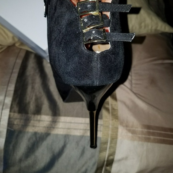 Booties - Picture 3 of 3