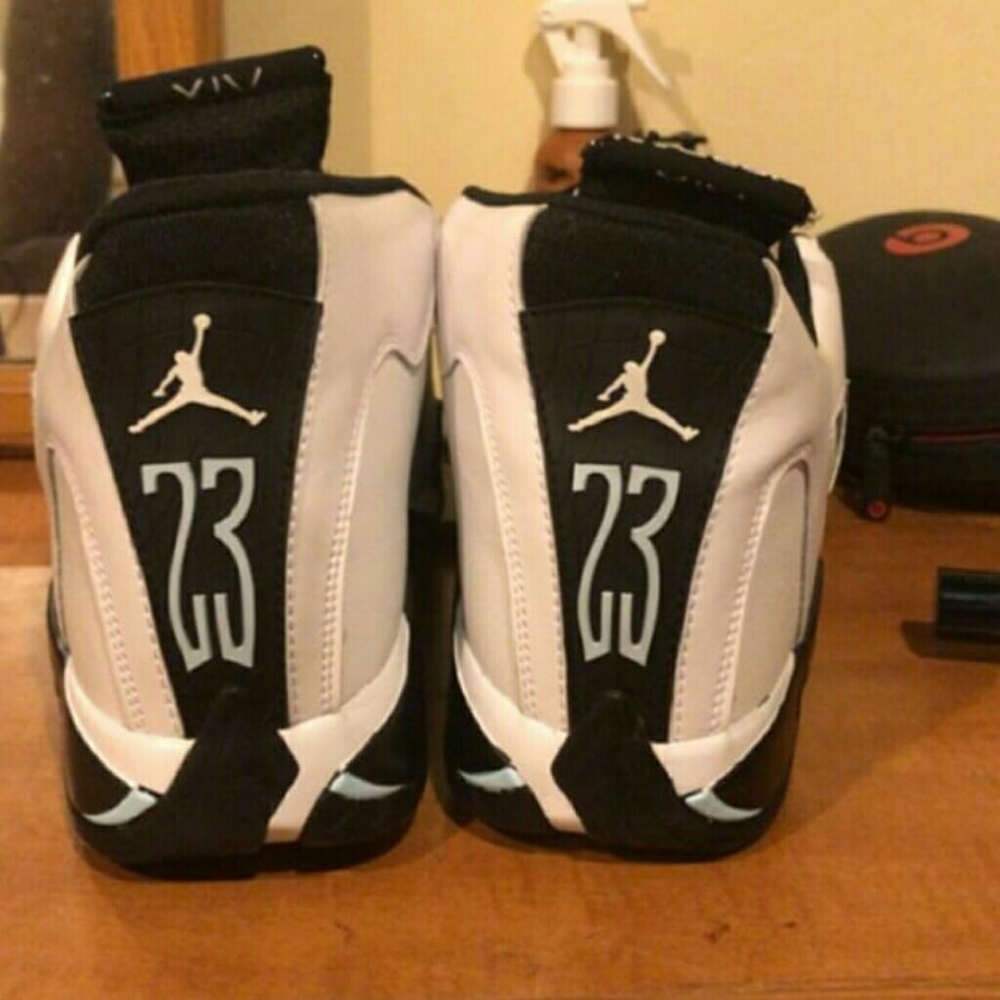 Jordan 14 - Picture 3 of 3