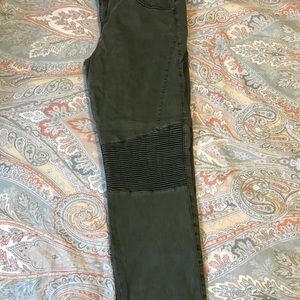 Pistola size 32 skinny pants