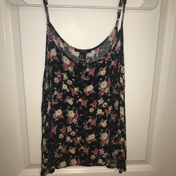 Floral tank - Picture 1 of 1