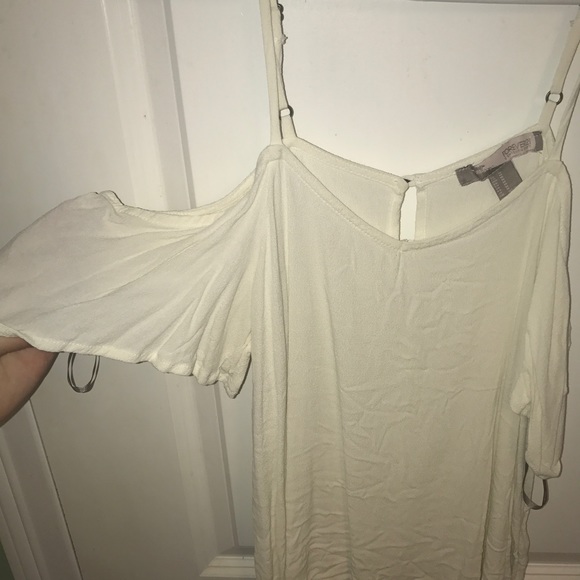 Off shoulder top - Picture 1 of 2