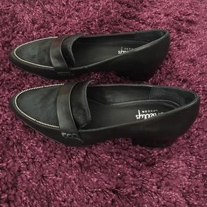 Shellys London low heeled oxfords