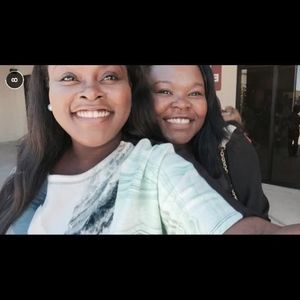 Meet your Posher, Stephanie