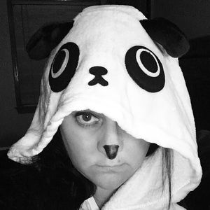 Meet your Posher, Gina