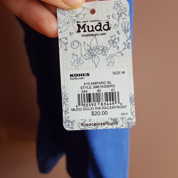 Blue tank top - Picture 3 of 4