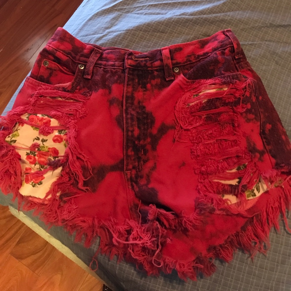 High waisted ripped floral shorts