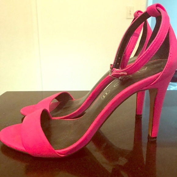 aldo pink heels