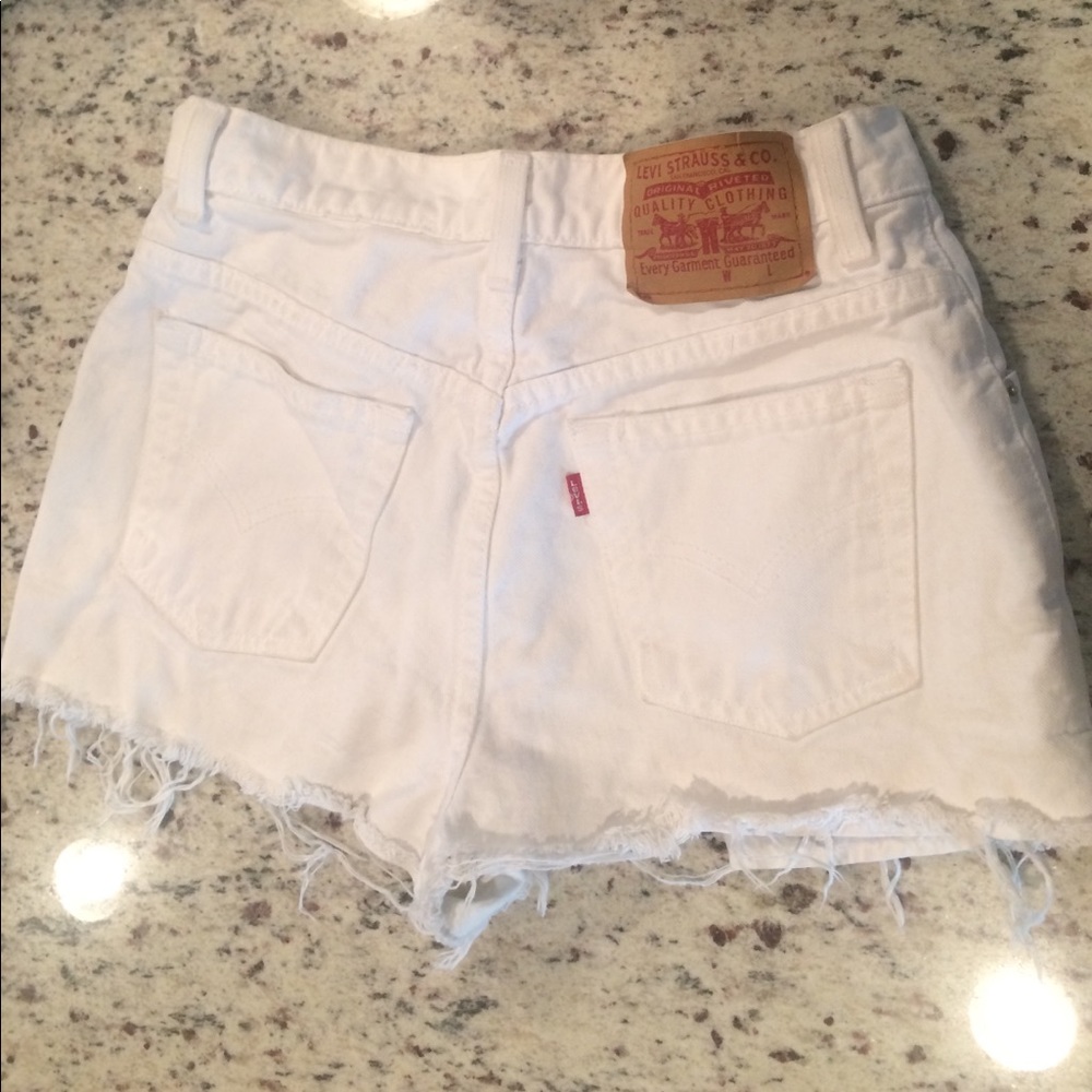 Levi's highwasted cutoff white denim shorts
