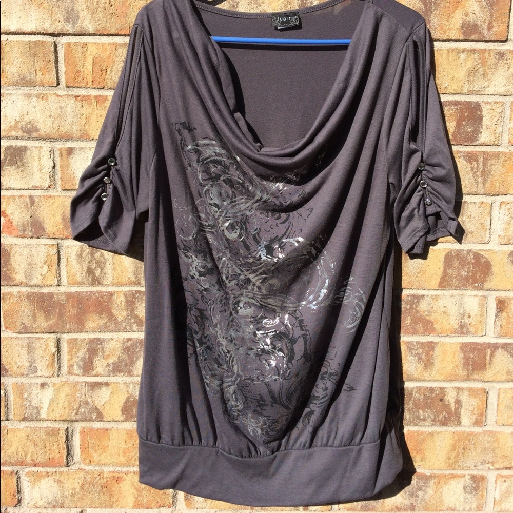 Judith gray top with silver & black floral design