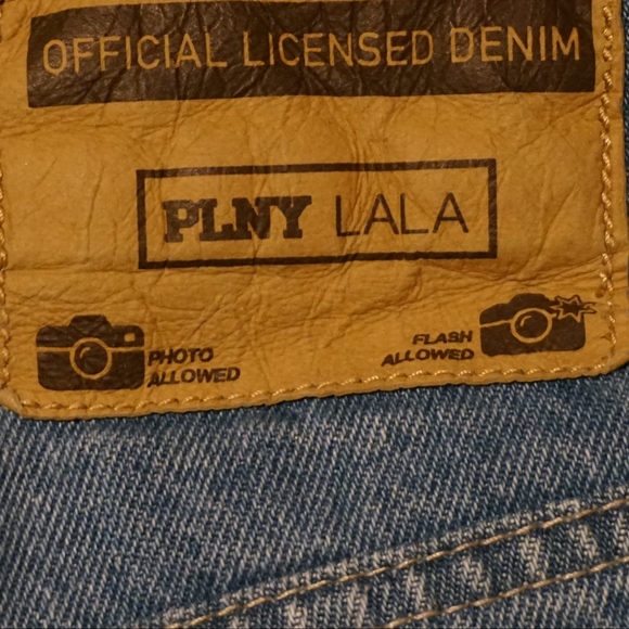 MARGARITAS SHORTS | PLNY LALA -KISS Line - Picture 6 of 8