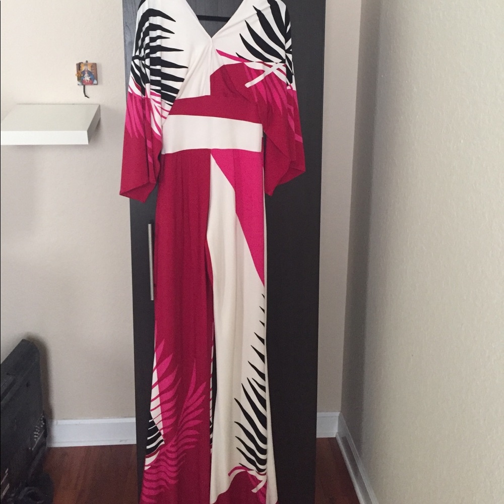 Jumpsuit. - Picture 2 of 4