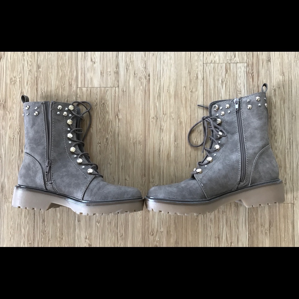 NEW Guess Booties size 7.5